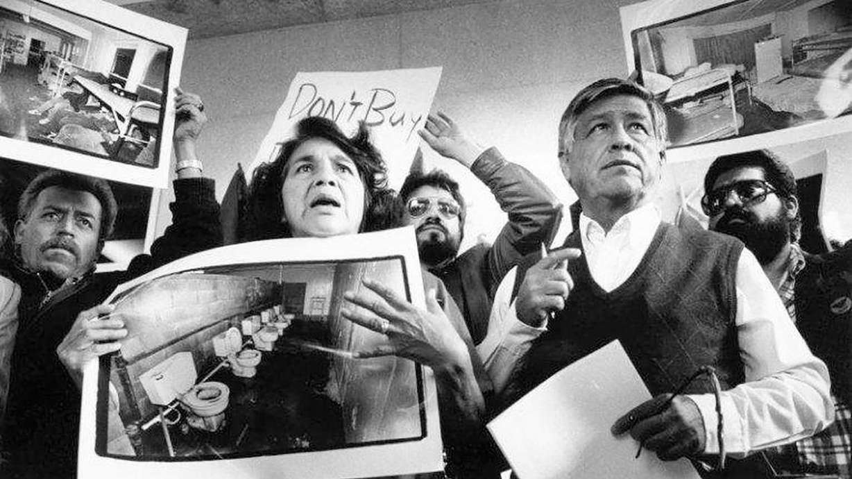 Dolores Huerta and Cesar Chavez speak at a press conference about San Joaquin Valley farm labor camps, in Fresno, California, in 1989. Salt Lake City voted Tuesday to honor Huerta along 500 South after removing Chavez's name.