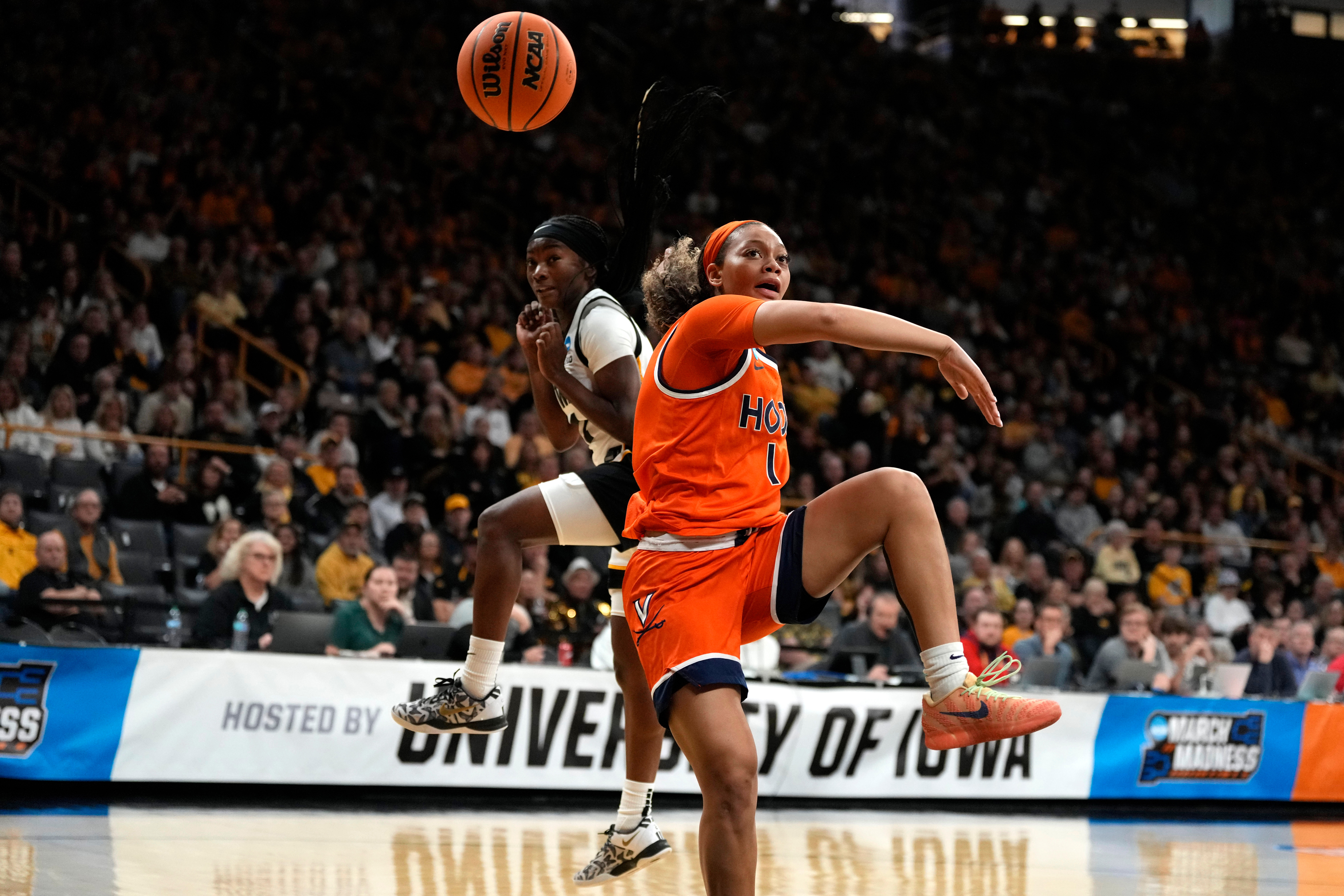 Virginia becomes first First Four team to reach Sweet Sixteen after 83-75 double-OT win over Iowa