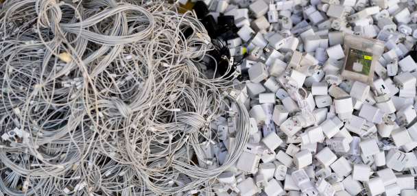 Top World story anchor