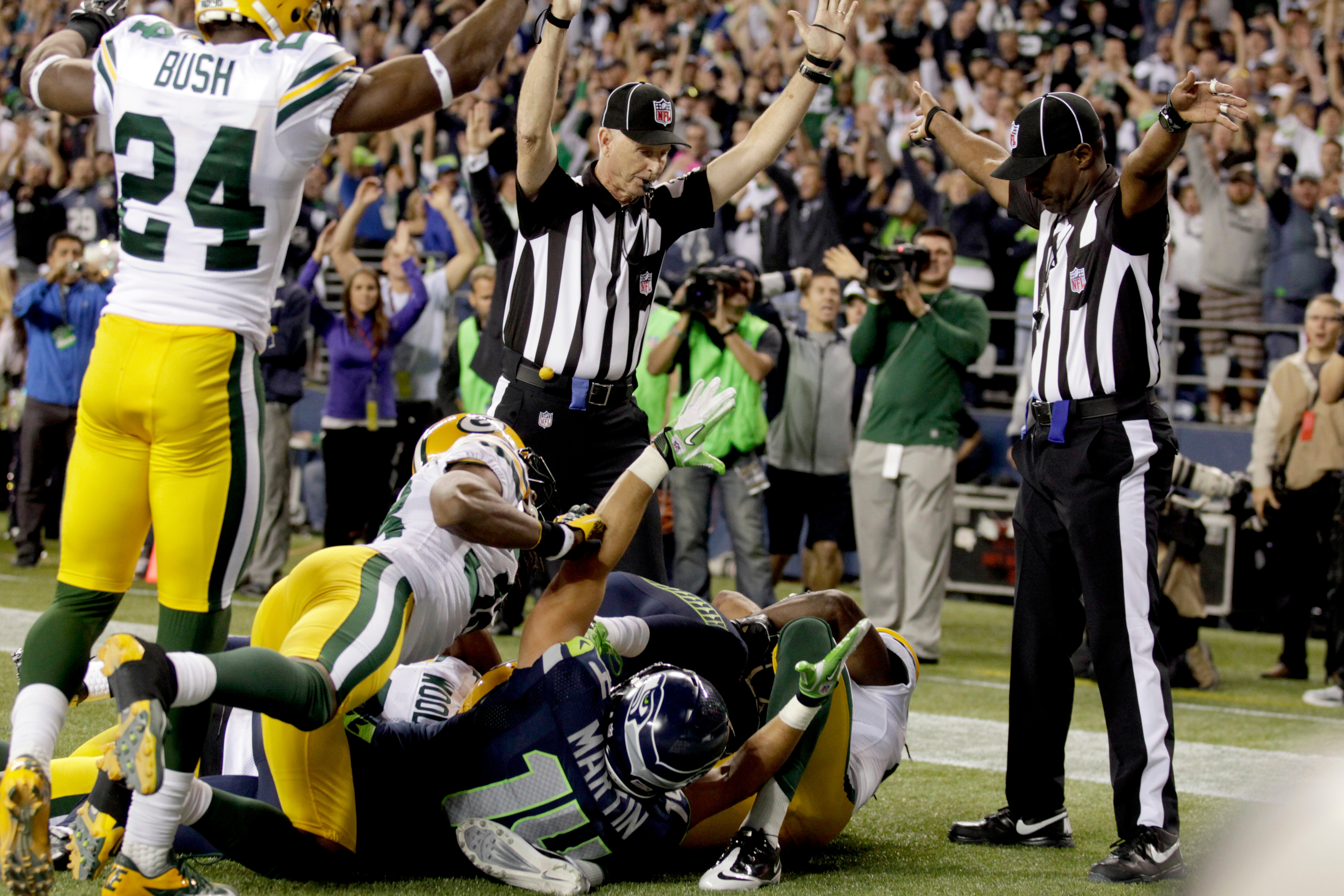 The NFL proposes contingencies for replacement refs in hopes of avoiding another 'Fail Mary'
