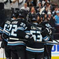 Mammoth take step forward against potential playoff opponent
