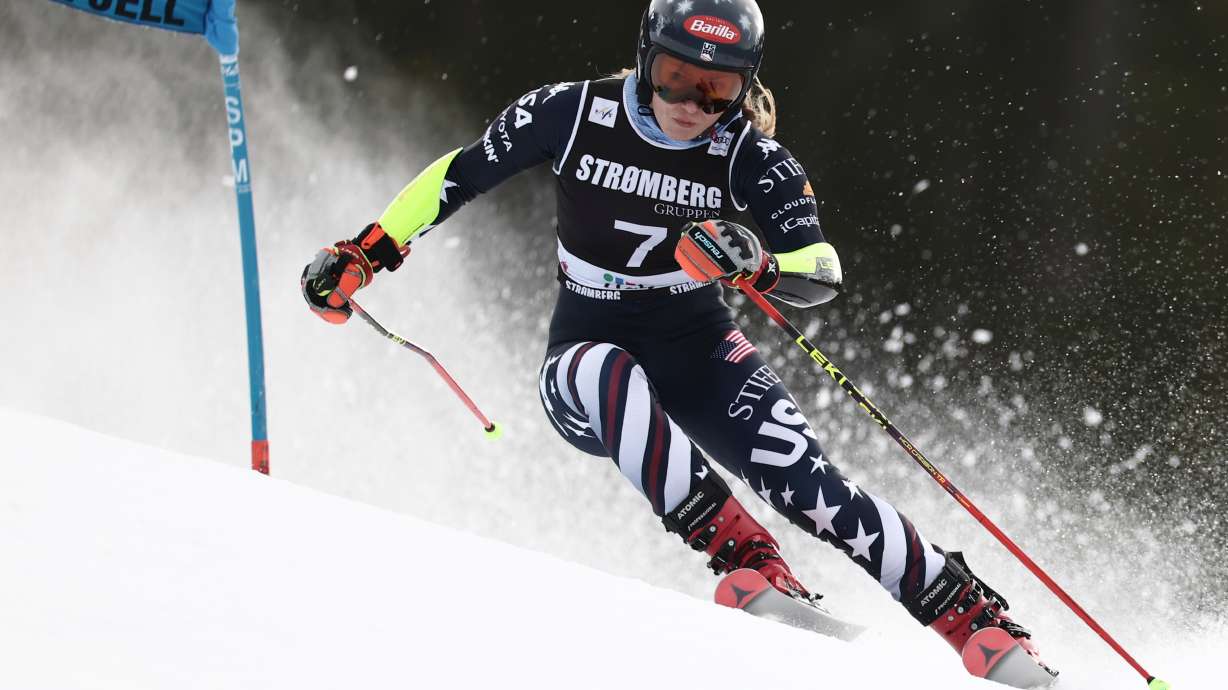 United States' Mikaela Shiffrin competes in an alpine ski, women's giant slalom race, at the Lillehammer World Cup Finals, in Hafjell, Norway, Wednesday, March 25, 2026.