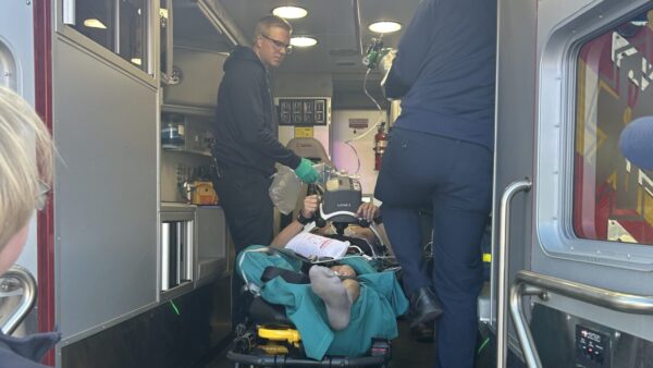 Kaysville physician thanks EMTs who responded to his heart attack