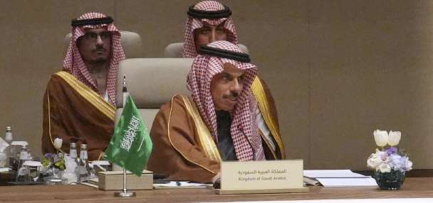 Iran forbids its sports teams from traveling to 'hostile' countries