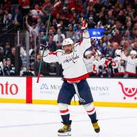 Ovechkin records hat-trick as Capitals blitz Utah 7-4