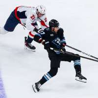 Utah Mammoth trade JJ Peterka to Boston Bruins for draft pick haul