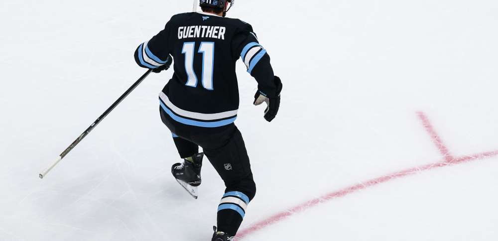 Dylan Guenther reaches 40 goals despite Mammoth loss to Hurricanes