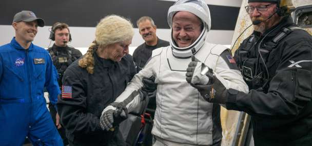 He suddenly couldn't speak in space. NASA astronaut says his medical scare remains a mystery