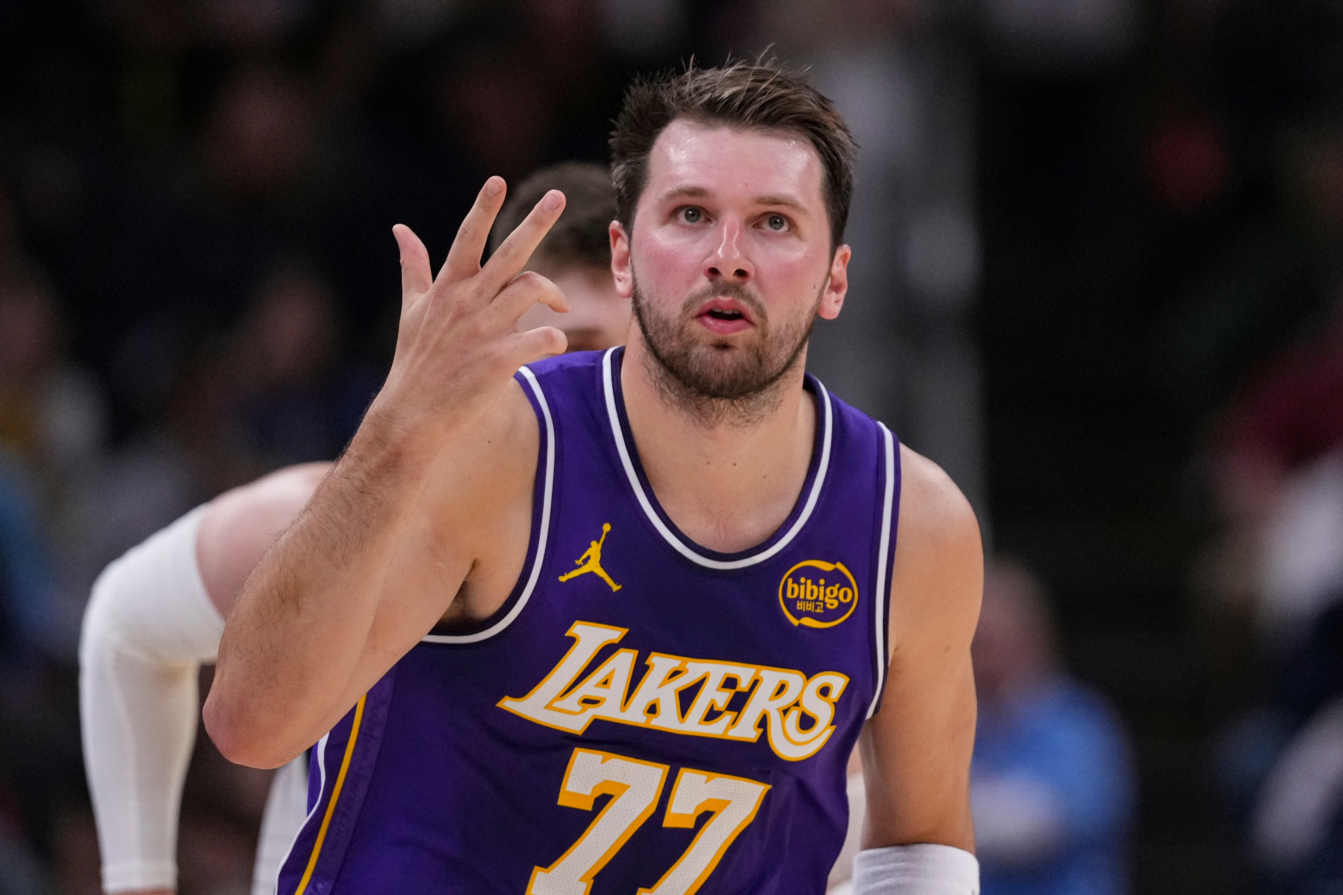 Luka Doncic scores 41 points and gets his 16th technical foul in Lakers' 116-99 win over Nets