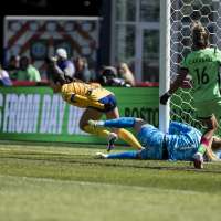 Utah Royals cap 'exhausting' 3-match week with 1st win, 2-1 over Boston Legacy