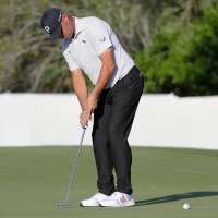 Gary Woodland stays in front in Houston as he goes for 1st win since US Open