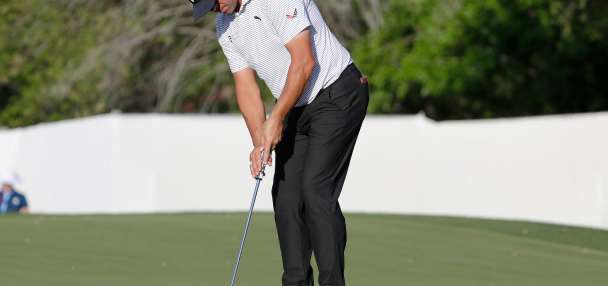 Gary Woodland stays in front in Houston as he goes for 1st win since US Open