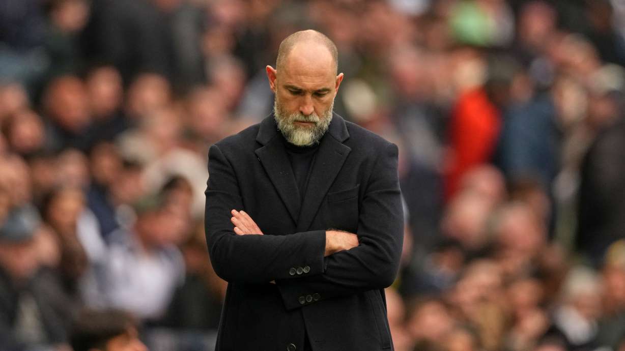 Tottenham's coach Igor Tudor reacts during the English Premier League soccer match between Tottenham Hotspur and Nottingham Forest in London, Sunday, March 22, 2026.