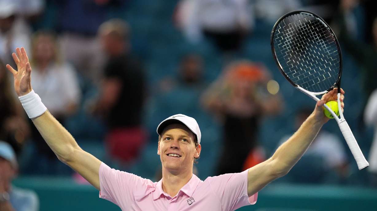 Jannik Sinner of Italy celebrates after defeating Jiri Lehecka of the Czech Republic in the men's singles final at the Miami Open tennis tournament, Sunday, March 29, 2026, in Miami Gardens, Fla.