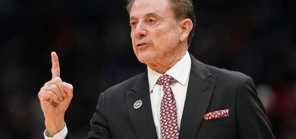 St. John's athletic director says coach Rick Pitino has signed new deal with contract extension