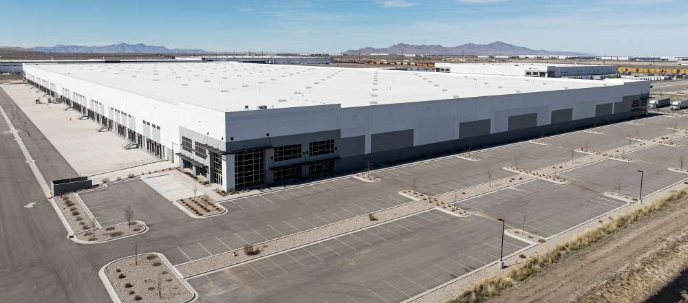 Feds plan 'mega center' that could house 10,000 immigrant detainees, Salt Lake mayor says