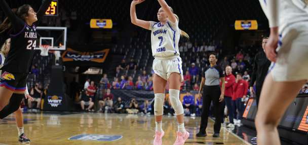 Top Sports story anchor