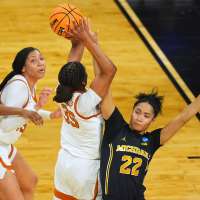Eyes of Texas on women's Final Four again after Longhorns beat Michigan in regional final