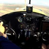 Pilot flies airplanes without arms, speaks to others about what's possible