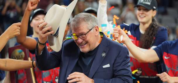 Women's Final Four a repeat of last season, headlined by undefeated reigning national champion UConn