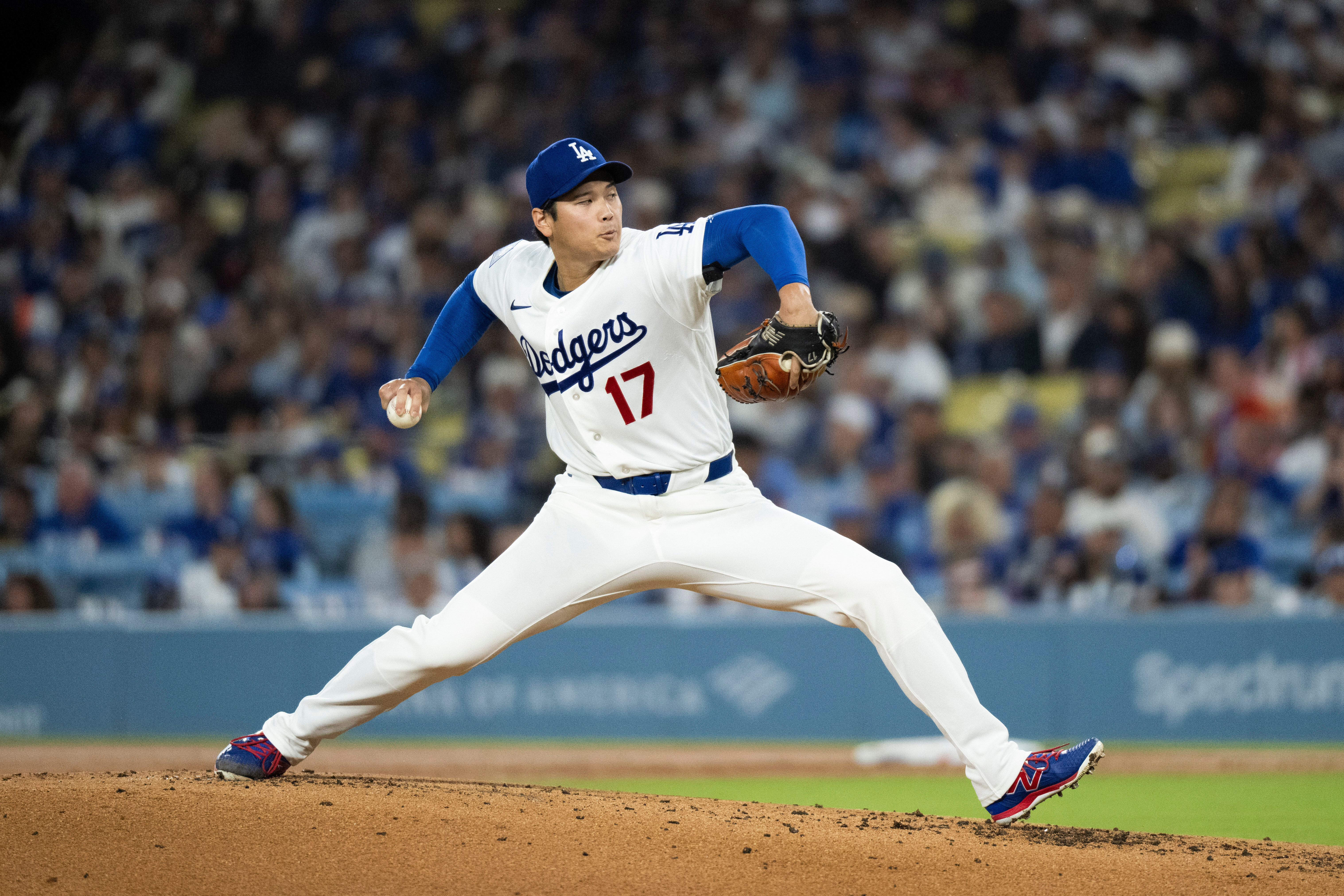 Shohei Ohtani's quest for Cy Young Award begins with 6 shutout innings as Dodgers beat Guardians