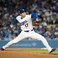 Shohei Ohtani's quest for Cy Young Award begins with 6 shutout innings as Dodgers beat Guardians