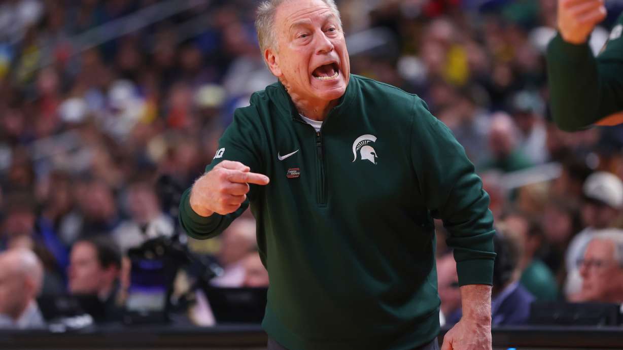 Michigan State head coach Tom Izzo reacts during the second half against Louisville in the second round of the NCAA college basketball tournament, Saturday, March 21, 2026, in Buffalo, N.Y.