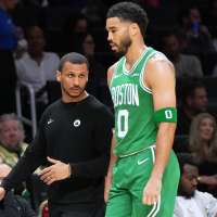 Celtics score 53 points in 1st quarter at Miami, setting club record for opening period