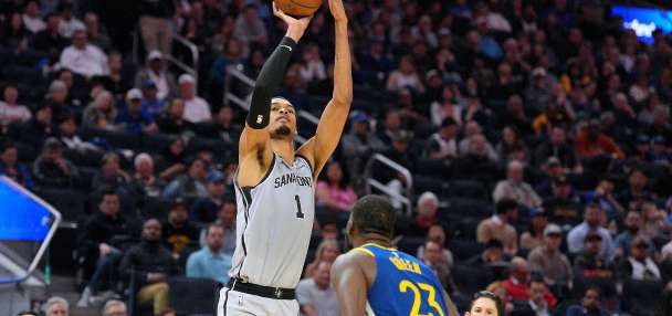 Victor Wembanyama's 41 points and 18 rebounds lead Spurs to 10th straight win, 127-113 over Warriors