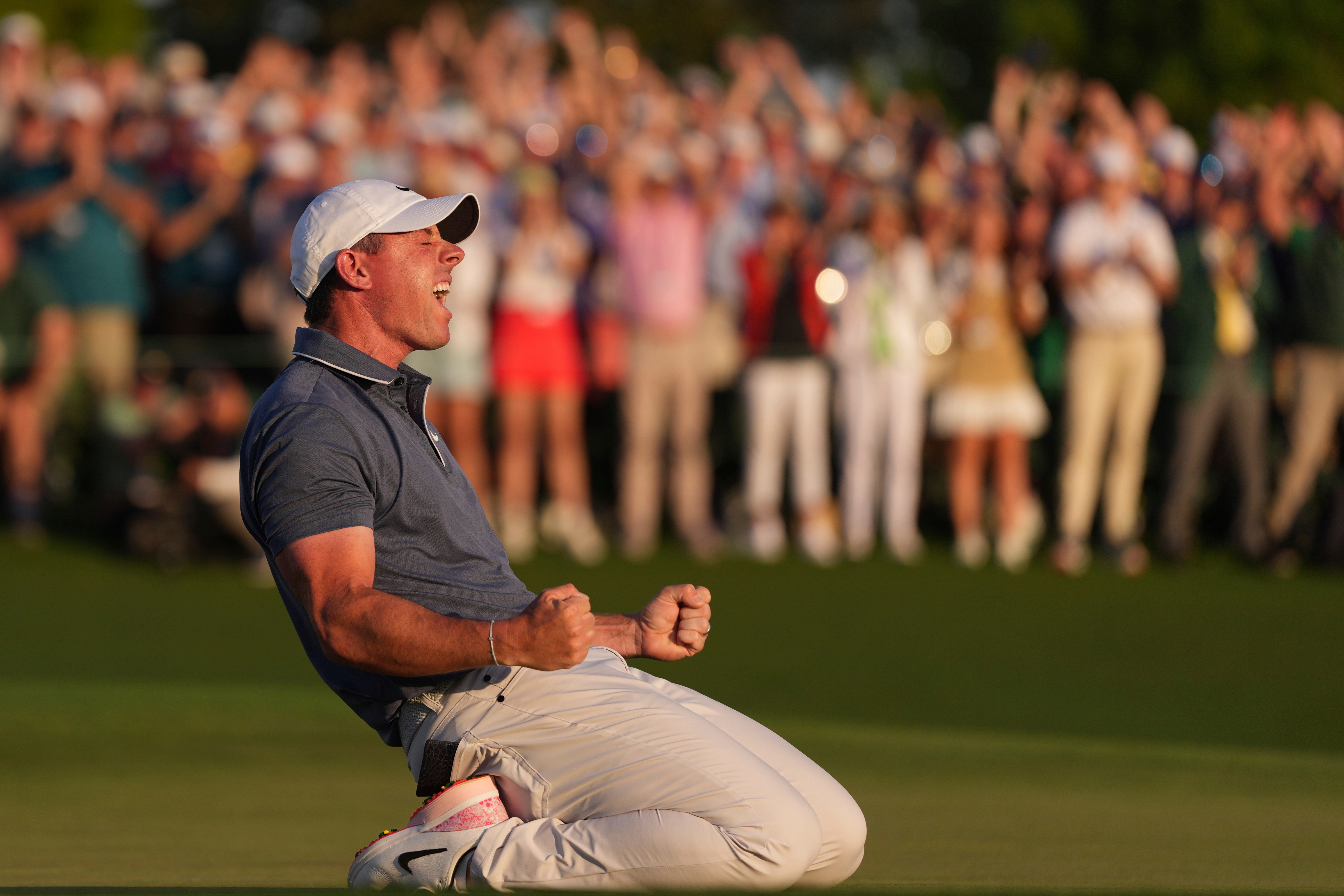 MASTERS '26: Rory McIlroy sheds burden of winning green jacket. Now it falls to others