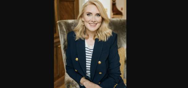 'America's government teacher' Sharon McMahon to speak at UVU commencement