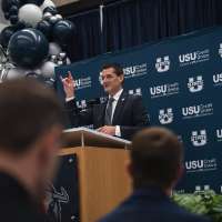 Utah State basketball bets on continuity with Ben Jacobson