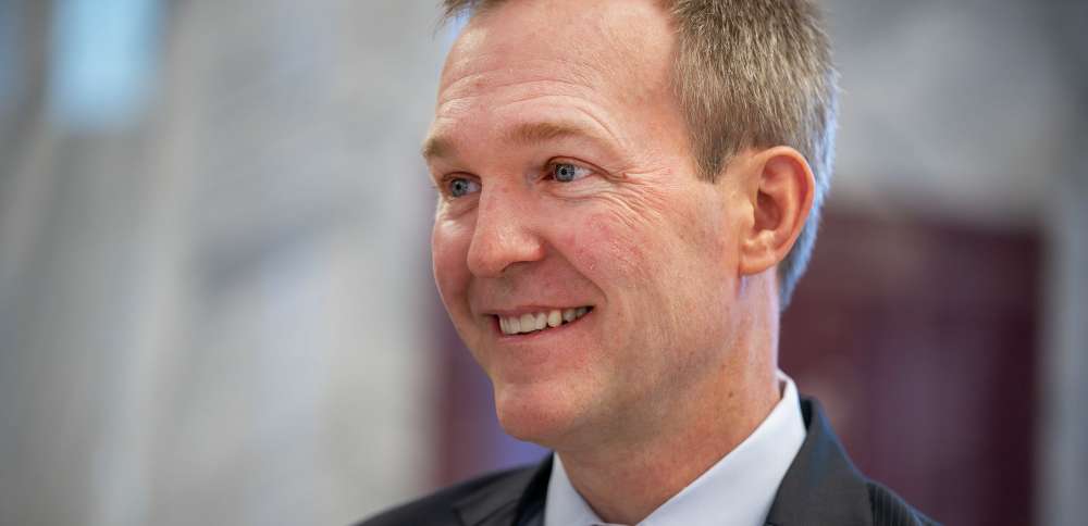 Who has the edge in the Democratic race for Utah's new blue district?