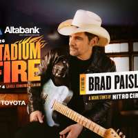 Country music star Brad Paisley to headline Stadium of Fire