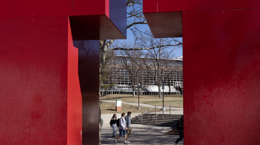 From grocery stores to campus: Measles continues to spread in Utah