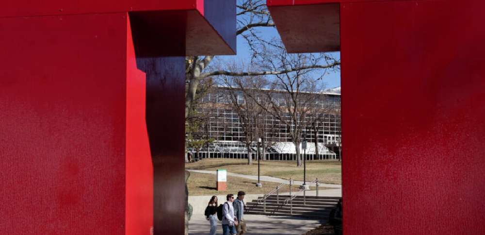 From grocery stores to campus: Measles continues to spread in Utah