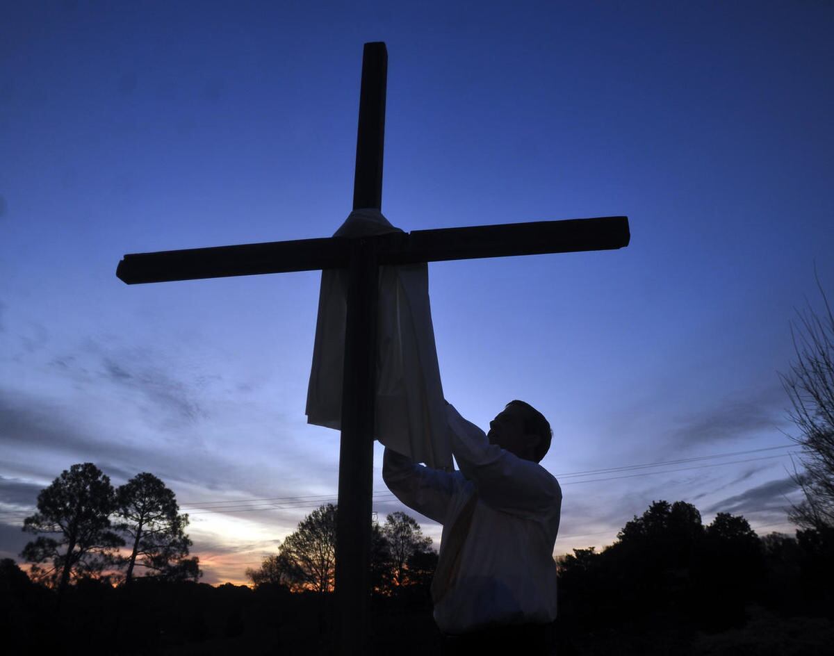 Celebrate Easter weekend with these worship songs