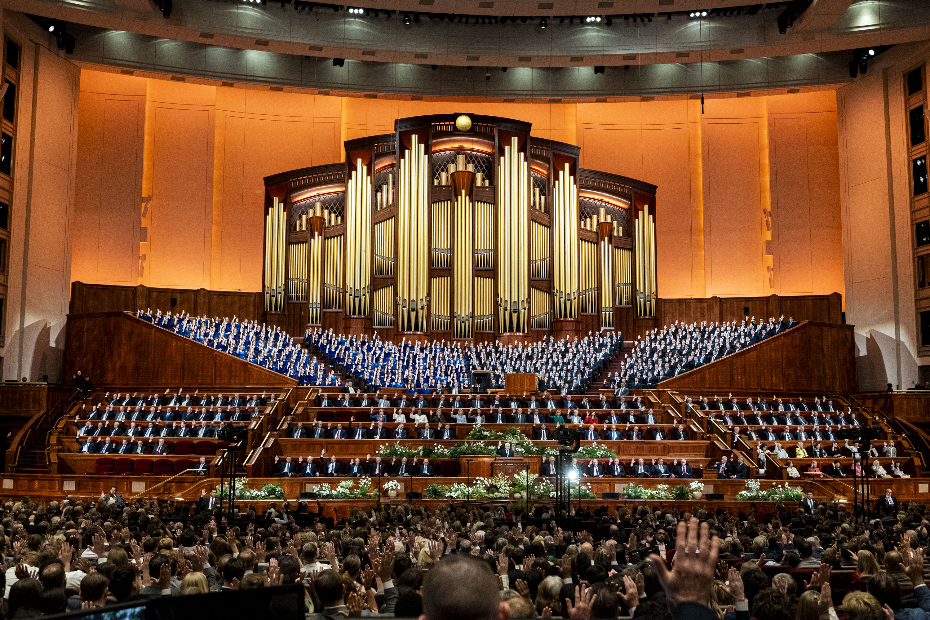 Lighting and sound teams help General Conference messages spread throughout the world