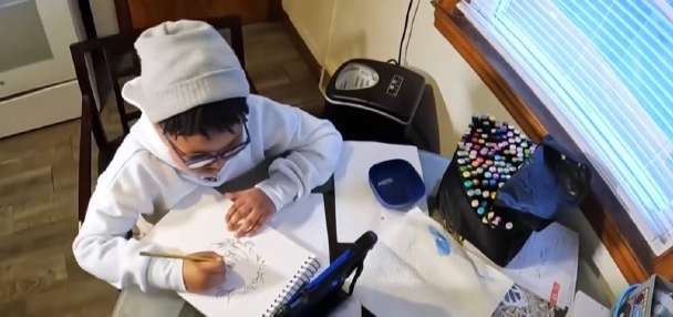 Boy uses art to carry dad's legacy after losing him to gun violence