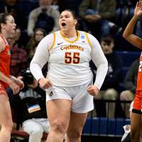 Iowa State star Audi Crooks joins transfer portal rush as 1,100 players enter on first day