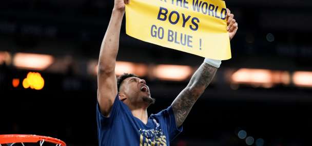 Michigan ranked No. 1 in final AP Top 25 poll of season ahead of UConn, Arizona, Duke and Illinois