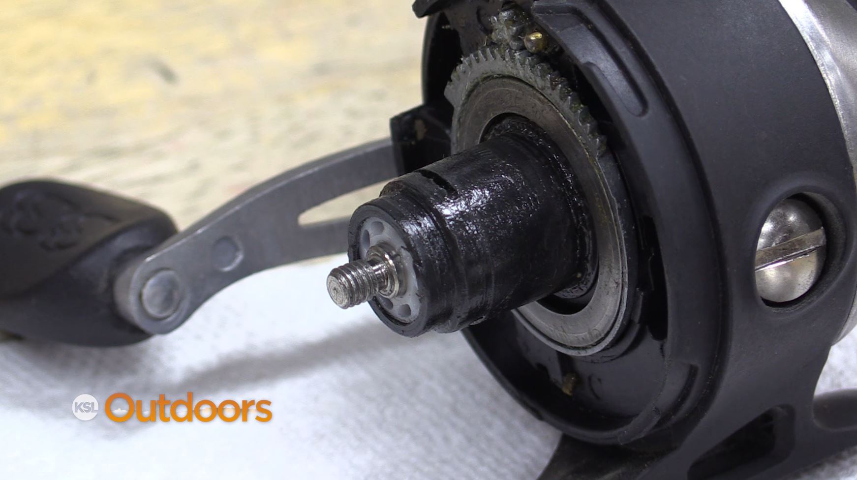Fish Tech Fishing Tip: Cleaning Your Reels Before Summer