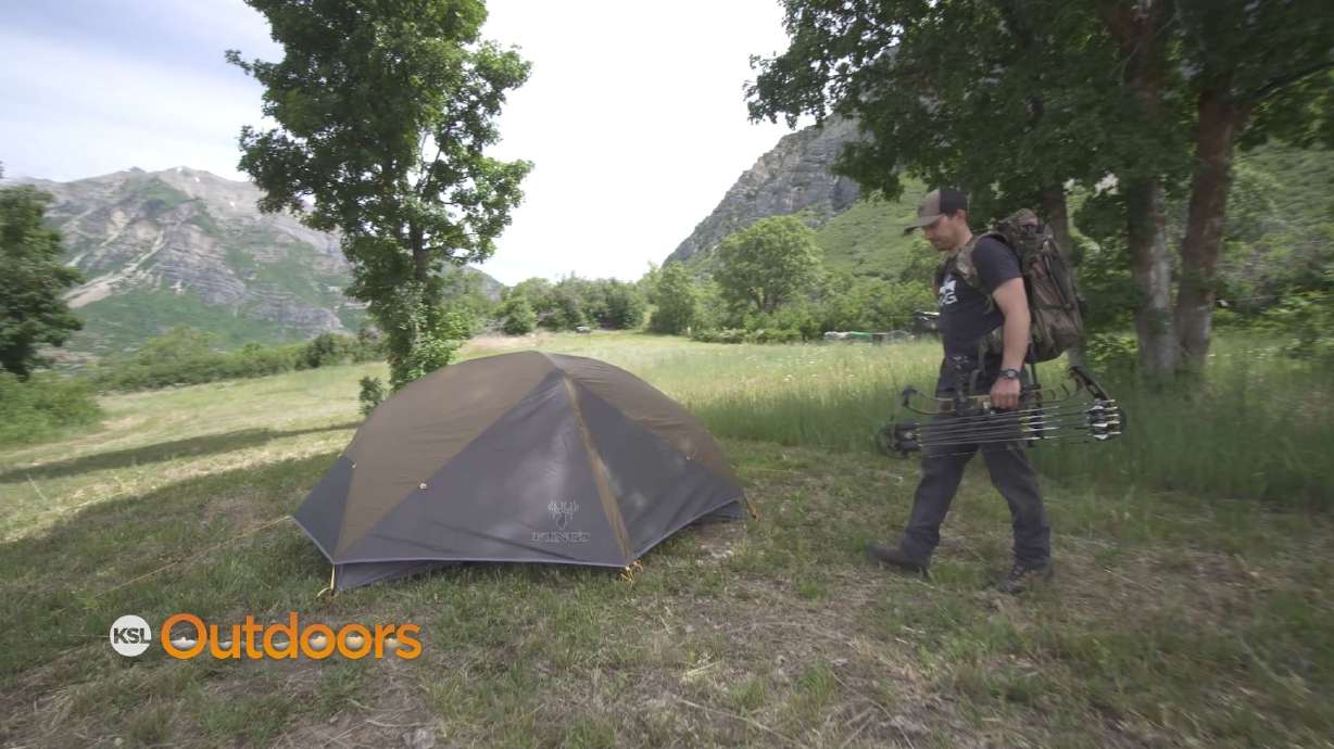New King's Camo Tents and Sleeping Bags