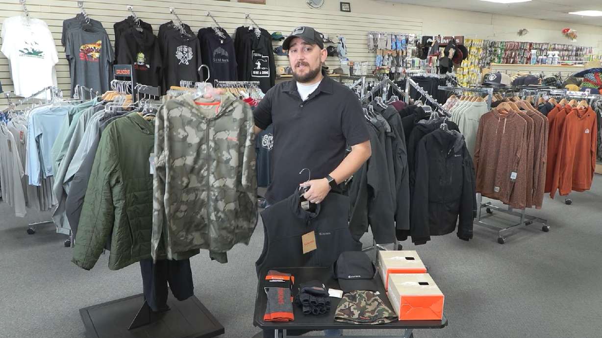 How to Stay Warm During Winter Fishing