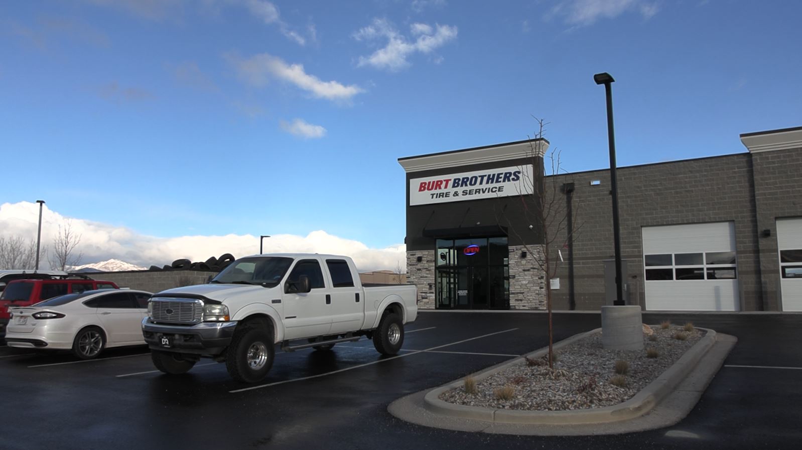 New Burt Brothers Store Opens in Eagle Mountain, Just in Time for Winter Driving