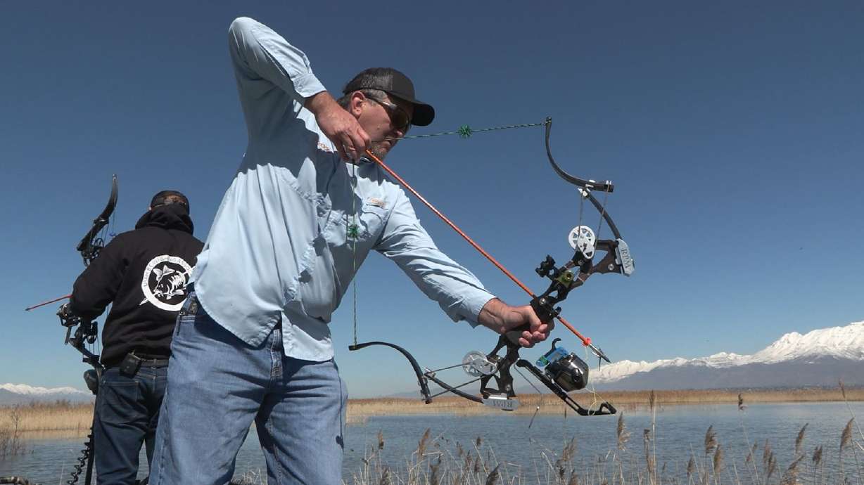 Bow Fishing For Carp Can Help Save Utah Lake's Ecosystem