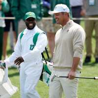 Kevin Hart and Jason Kelce are among the celebrity caddies at Augusta National's Par 3 Contest