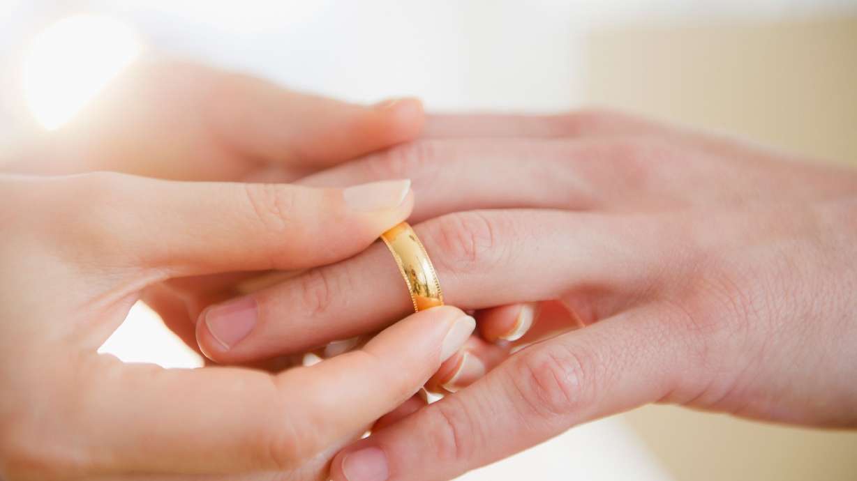 Never-married men have 68% higher cancer rates than men who have been married, and the incidence rises to 83% for women who've never married, a new study found.