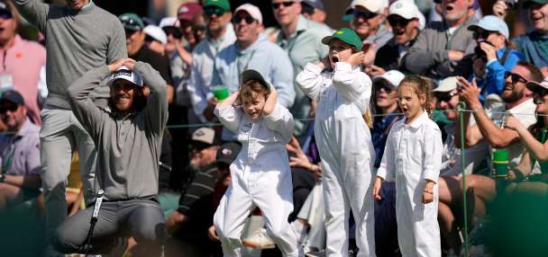 8-year-old Frankie Fleetwood steals the show during Par 3 Contest on the eve of the Masters