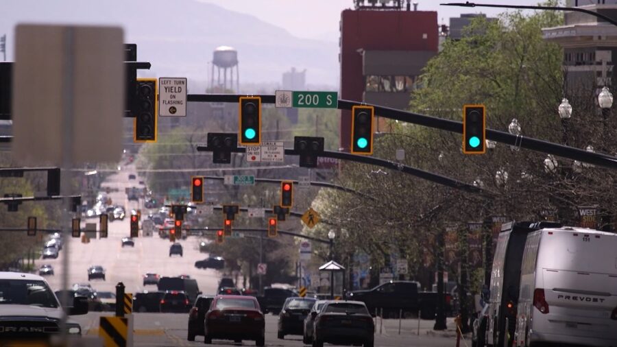 Why some traffic lights work better than others
